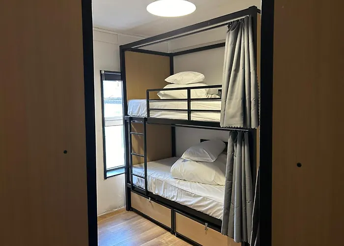 Lagan Backpackers